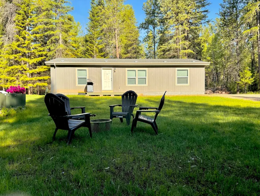 Quiet Acres Near Newport - Image 1