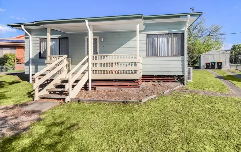 Lampe Street Cottage, central location in Talbingo - Image 1