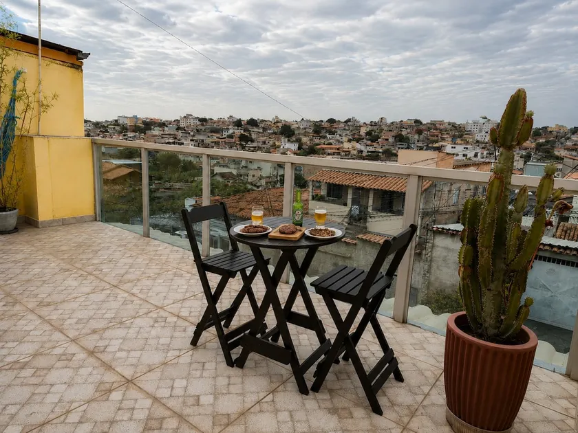 Entire Home • Garage • Barbecue • 10 min to Pampulha - Image 1