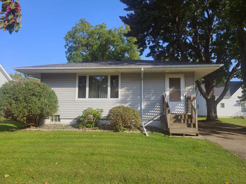 Peach House - Image 1