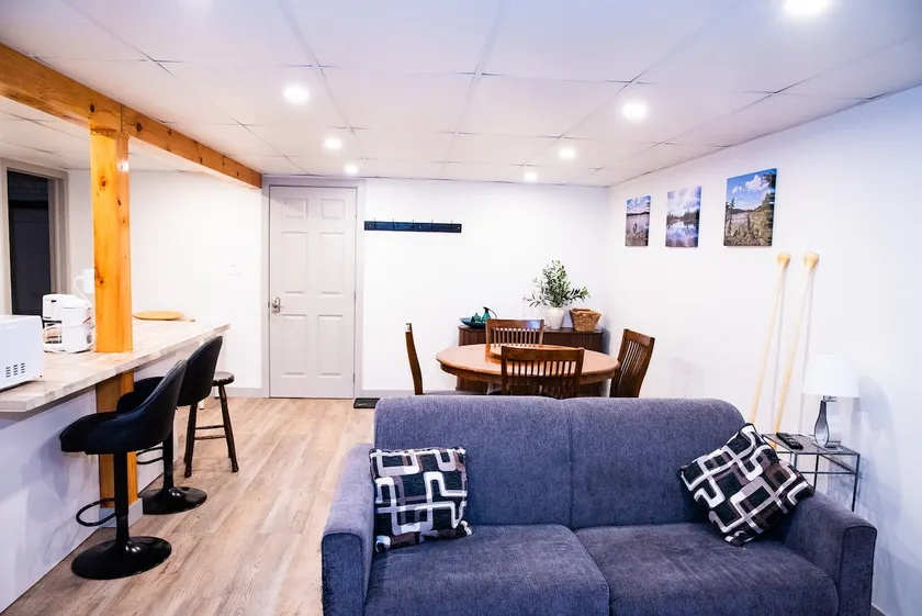 The Lake Hideaway - Cozy Renovated Suite - Image 1