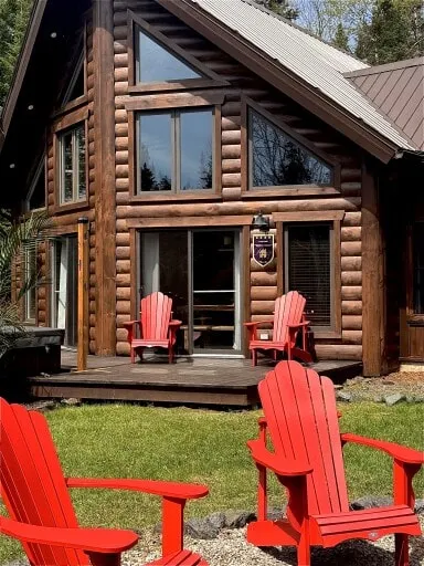 Petitours-130 Chalet - Image 1