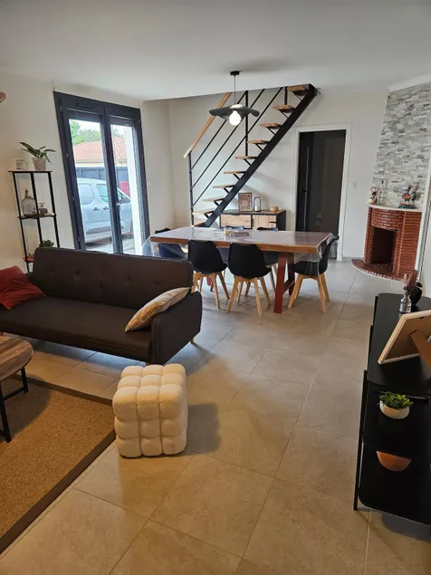 House - Image 1
