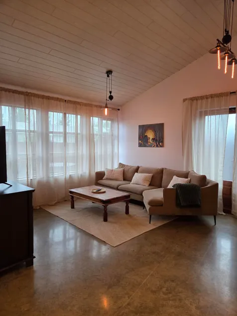 Excellent value and Spacious Home | Golden Circle - Image 1