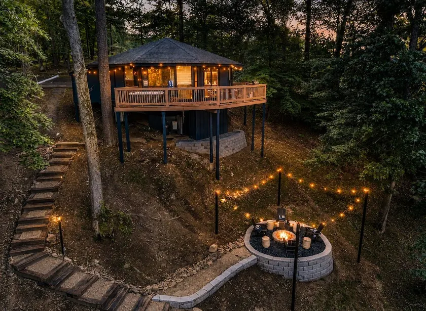 The Sanctuary | Lakefront, Hot Tub, Dock & Kayaks - Image 1