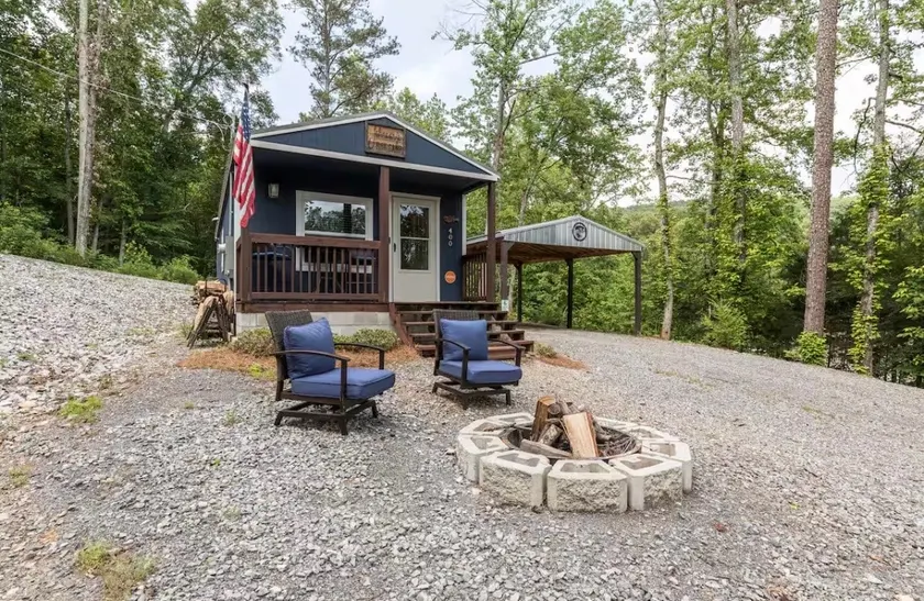 Welcome to 400 Lawson’s Cabin! - Image 1