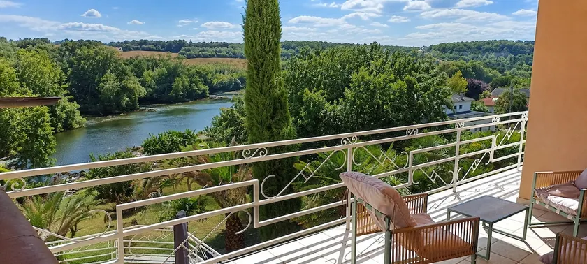 A slice of heaven in Ariège - Image 1