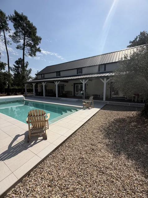 14 people - Swimming pool - Hot tub - 40 minutes from the beaches - Image 1