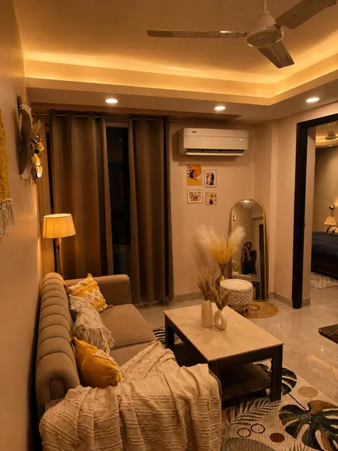 The soul inn | golf course | near cyberhub | 1 BHK - Image 1