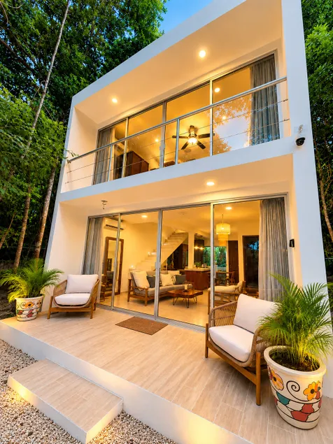Lagoon Escape Villa | Lagoon Club + Kayak - Image 1