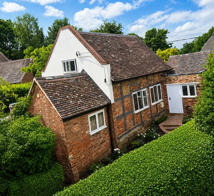 Rhubarb Cottage - built 1830 luxury country escape - Image 1