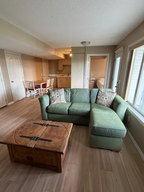 Rockies Sunrise Suite - Image 1