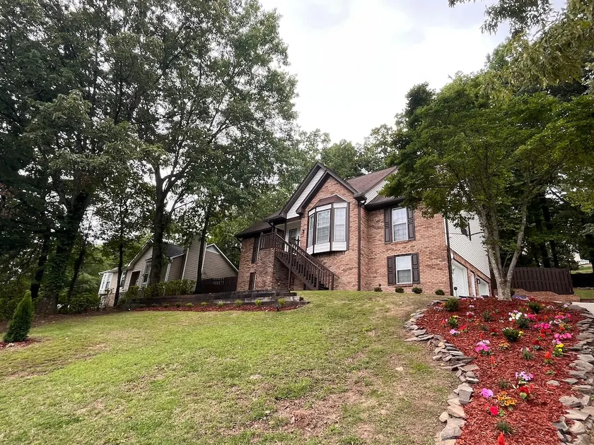 Family Retreat 5 Bed • 3.5 Bath• ALE/Work Groups - Image 1