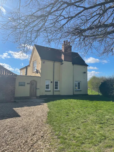 Common Farmhouse - Image 1