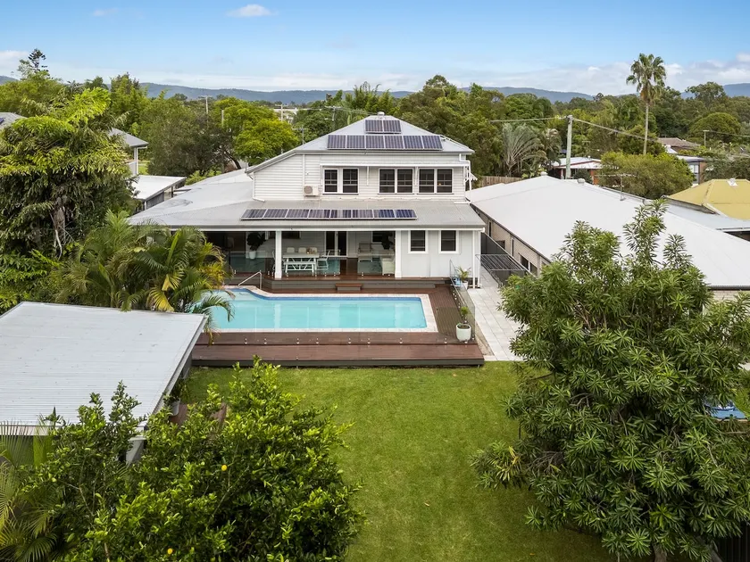 Ananda House - Full Estate l Pool & Infrared Sauna l 2 mins Walk to Village - Image 1