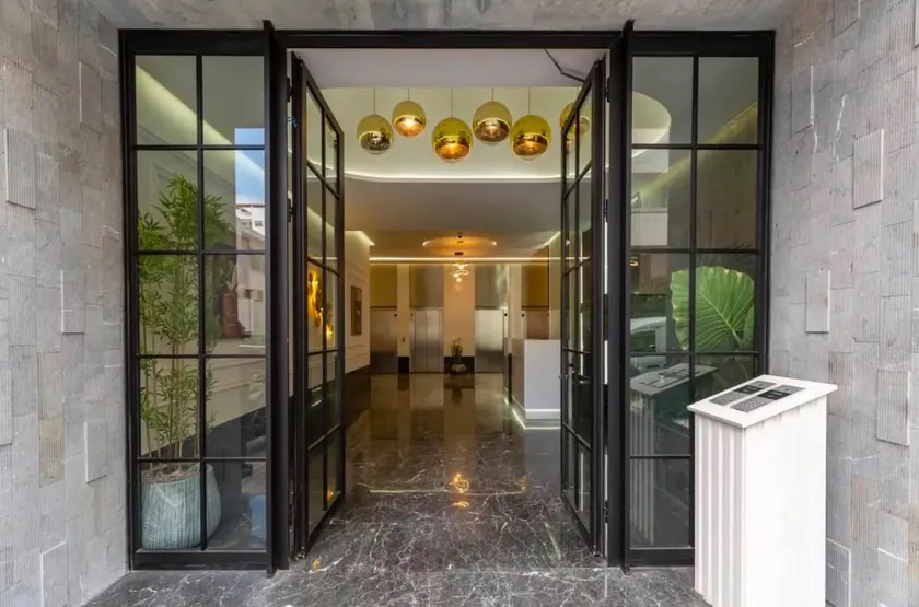 Premium Modern Studio - Central Casablanca - Image 1