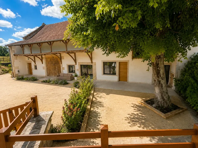Le Tilleul - Sleeps 15, Swimming pool. - Image 1