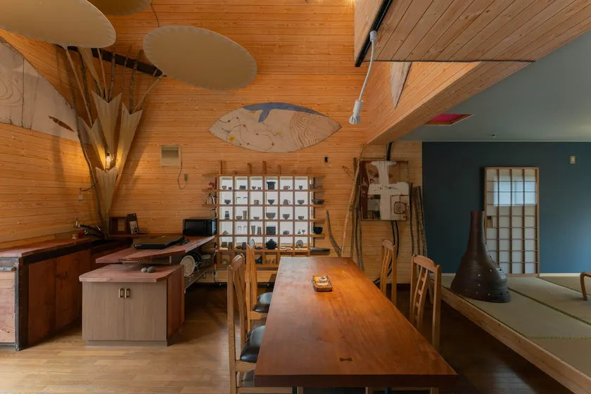 Kussharoko Artemina Lotus｜A lotus-filled artist's home.温泉付き一棟貸切施設 - Image 1