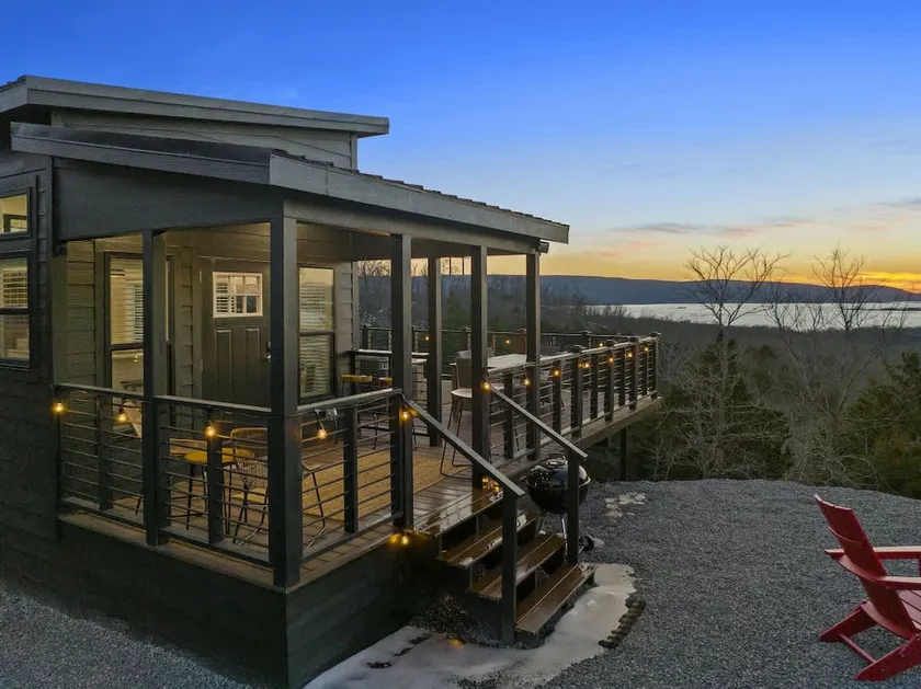 Shadowrock - Lake view tiny home & fire pit - Image 1