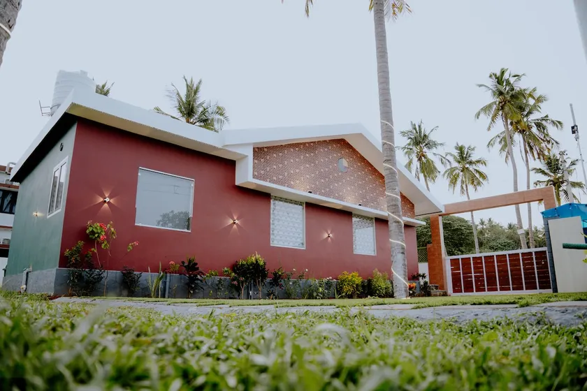 Corniche Riverview Luxury Villa |2BHK|AC - Image 1