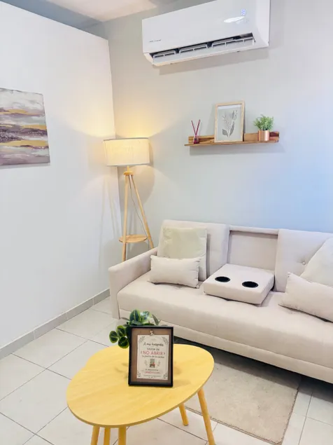 Fully equipped apartment near the beach with complimentary waffle kit - Image 1