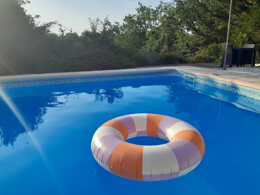 Private Cottage with AC & Pool immersed in nature - Image 1