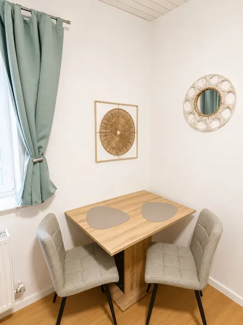 Small apartment Sankt Poelten near hospital and train station - Image 1