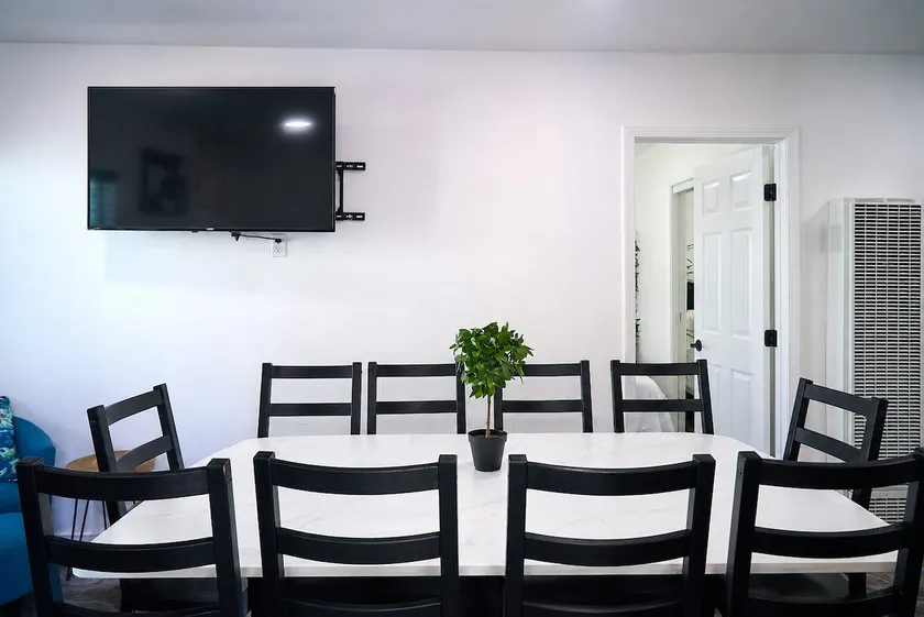 2 Bedroom home - Image 1