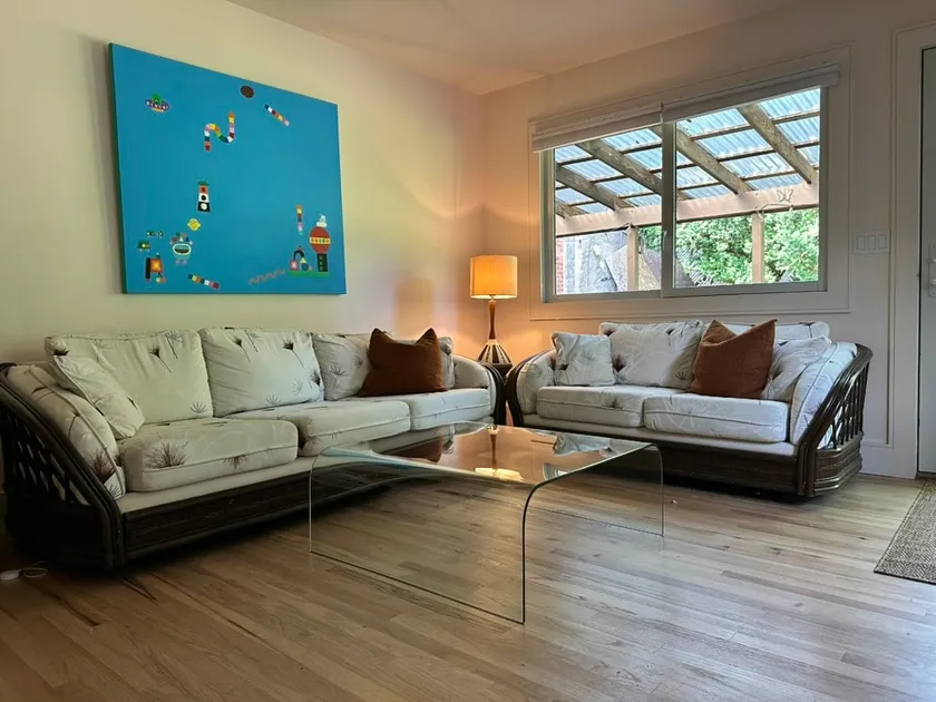 Main Street Retreat - Image 1
