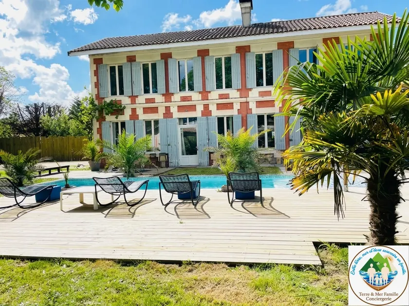Villa Saint Armand – Swimming pool, ideal for families - Image 1