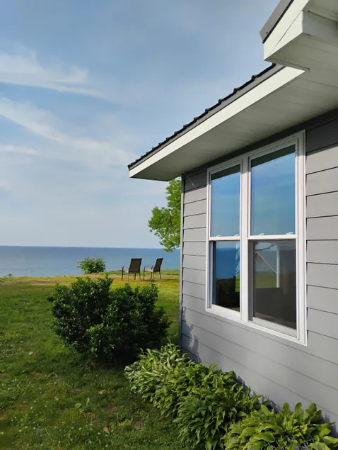 Terrace Beach Lakefront near Golf/Beach/Marina - Image 1