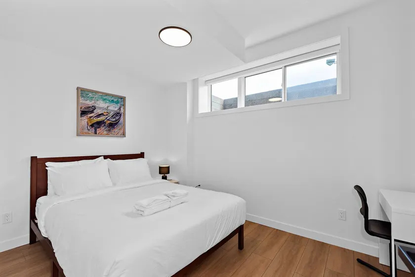 Calgary Hub | Near UofC, CTrain & Downtown - Image 1