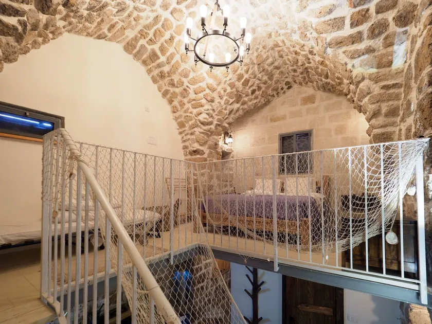 Historic Stone House in the Heart of Old Acre - Image 1