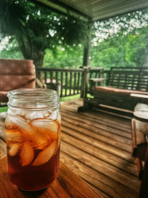 “Sweet Tea Sunday” More than a stay —a feeling.” - Image 1