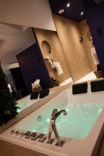 KOON Loft | Hot Tub, Sauna & Getaway - Image 1