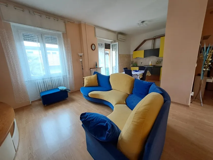 Sole & Luna Cozy Apartment - Free Parking - A/C - Image 1