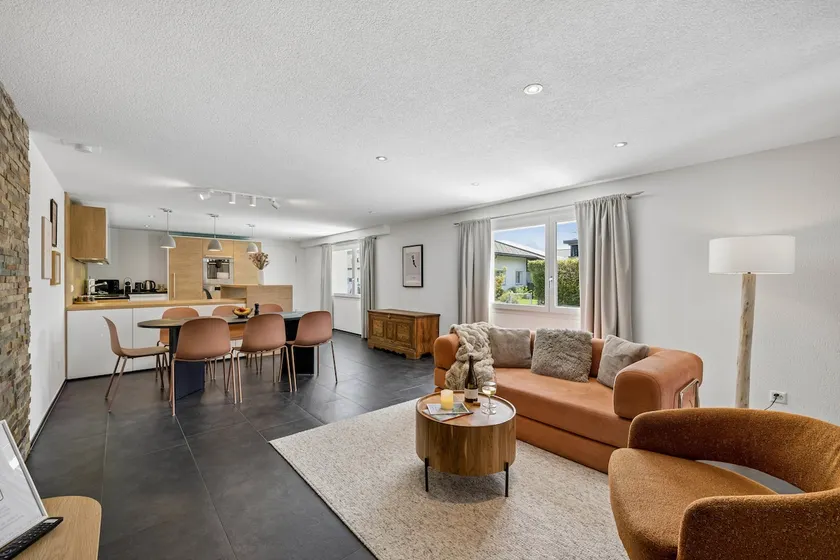 Apartment with hot tub for skiing near Zurich - Image 1