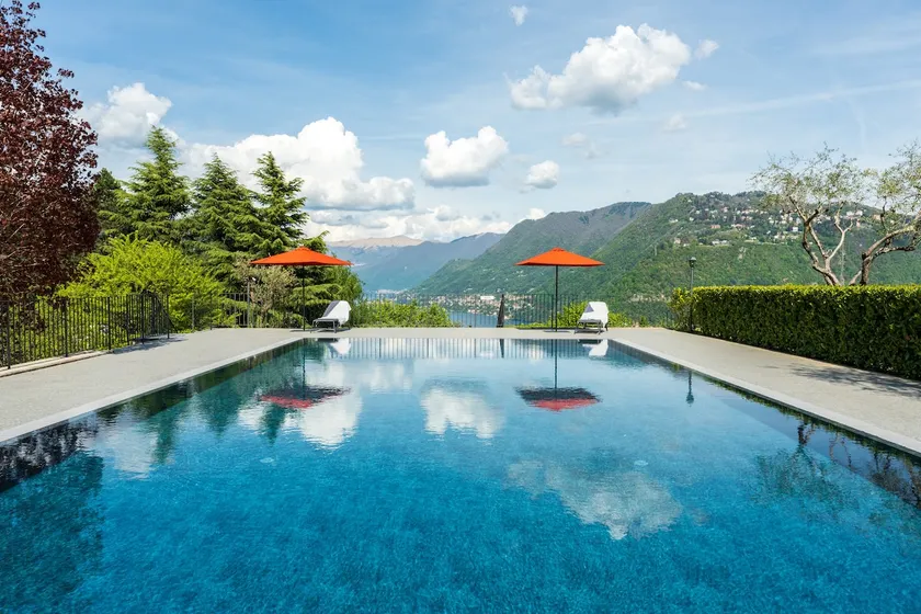 Ferienwohnung mit Garten und Pool | Villa Olmo in der Nähe - Image 1