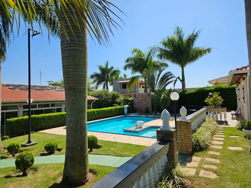 Complete Farmhouse | Pool, Whirlpool and Pool Table - Image 1