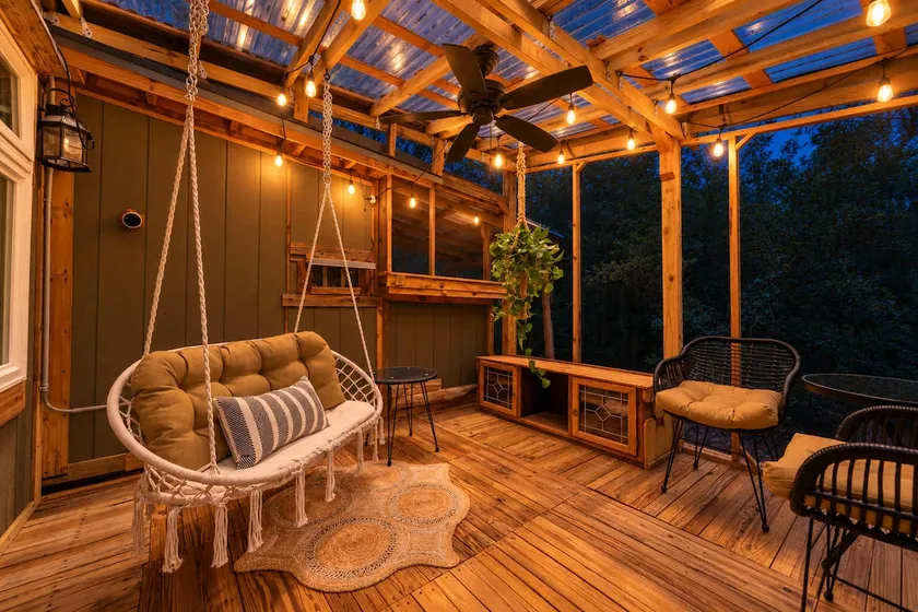 Romantic Getaway, King Bed, Nature! - Image 1
