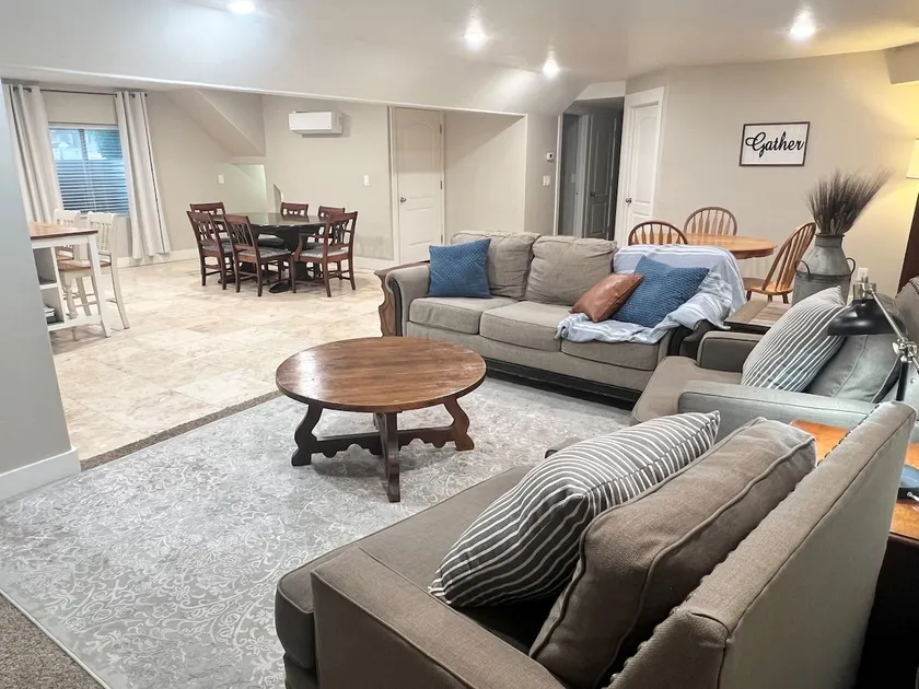 Canyon road cottage - Image 1