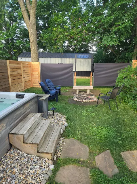 11th Street House - Sleeps 4 w/ Hot Tub - Ruoff - Image 1