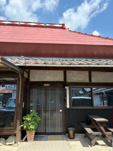 This is Red Roof Wake, a private rental accommodation.Please relax in a calm old house. - Image 1