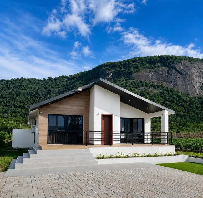 Aira at Sahyadri Farm | Mountain retreat near IYC - Image 1