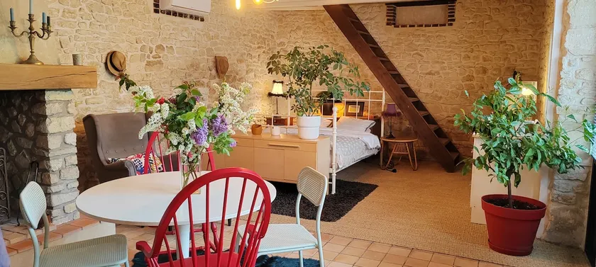Accommodations - Image 1