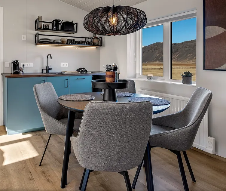Premium Family Apt between Seljalandsfoss & Skogar - Image 1