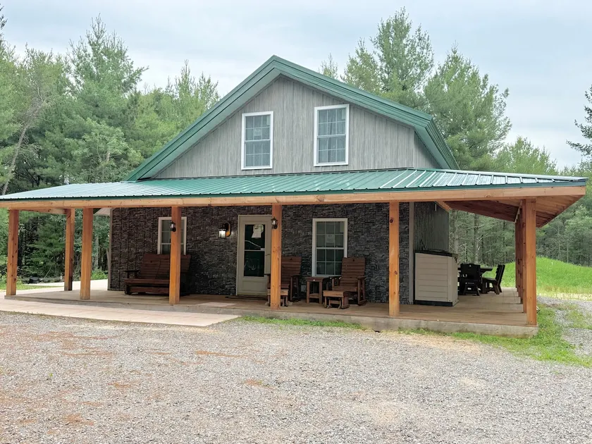 Quiet Wooded Cottage - Image 1