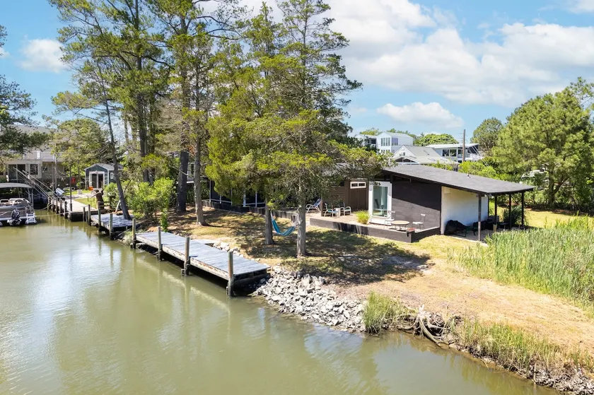 Waterfront Escape, Everything You Need, Unit B - Image 1