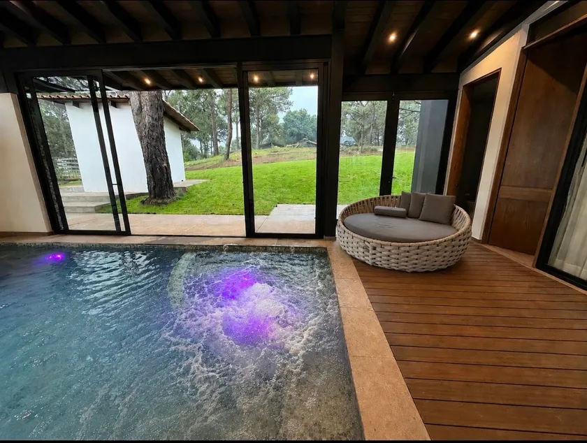 Exclusive Cabin with Private Pool - Image 1