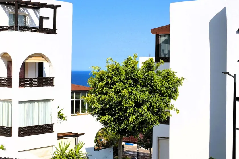 Bella Vista Family Apartment - Image 1